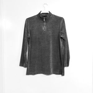 Liz Claibourne velvety pullover